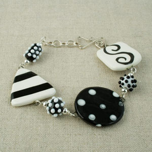 CEN0003-Polished Ceramic Necklace