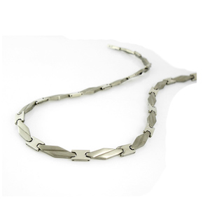 TIN0003-Polished Titanium Necklace